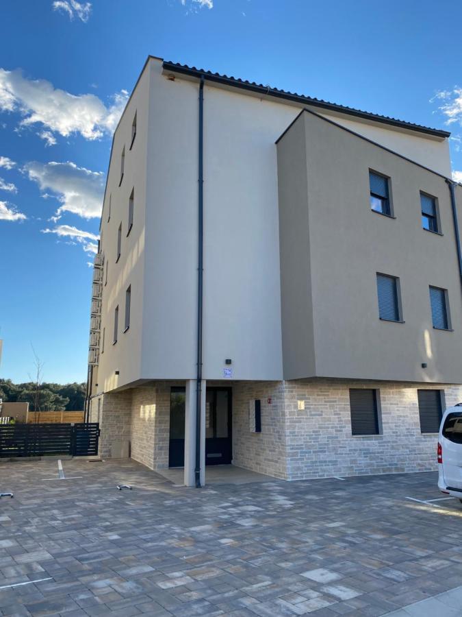Penthouse Sunset Apartment Medulin Exterior foto