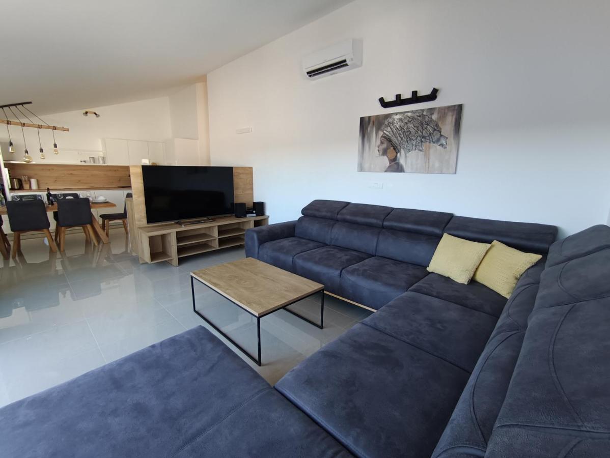 Penthouse Sunset Apartment Medulin Exterior foto